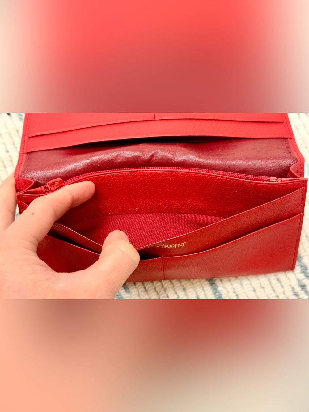YSL Vintage 80’s Old Money Quiet Luxury Red Pebbled Leather Wallet W/ Crossbody - Picture 14 of 16